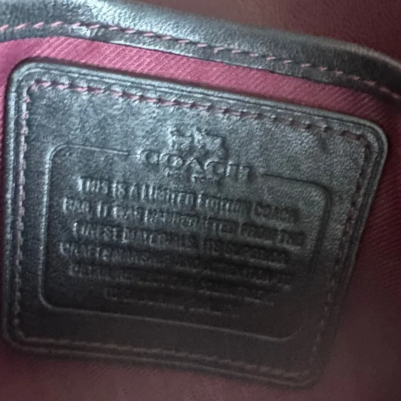 Coach Black Leather Crossbody Bag with Silver-Tone Turnlock - Picture 4 of 7